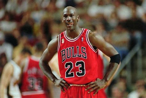 What jersey number did Michael Jordan wear during his playing days? - pollackrosen.com