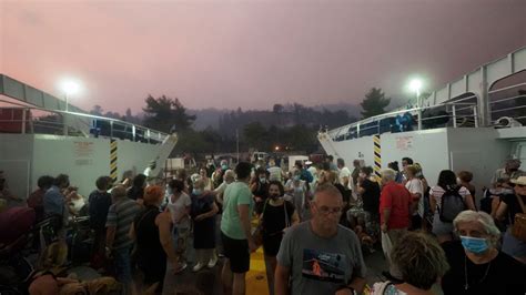 In pics: Mass evacuation as Greece wildfires rage | Hindustan Times