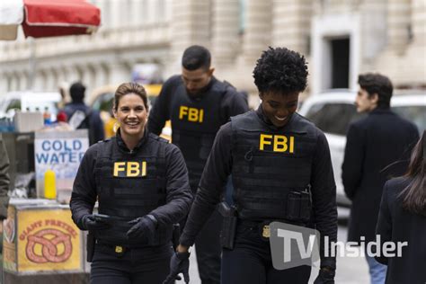 ‘FBI’ First Look: See Cast Celebrate 100 Episodes for Season 5 Finale (PHOTOS) – en-news Blog