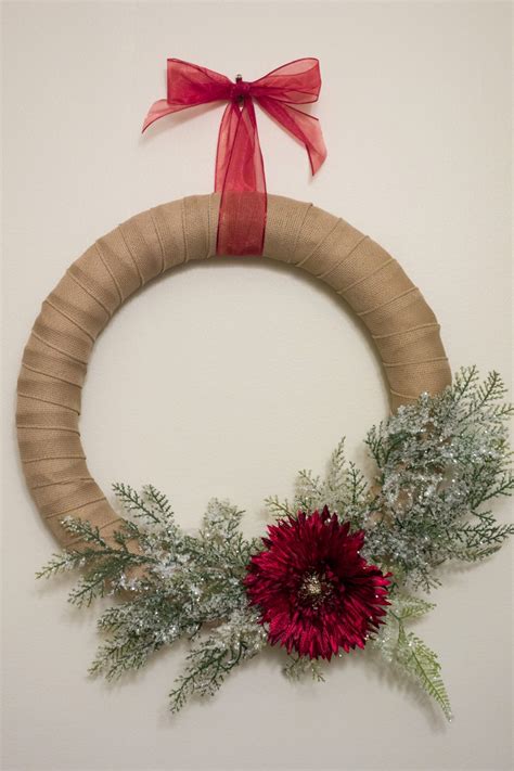 Super Simple DIY Christmas Wreath | Christmas wreaths diy, Easy christmas diy, Christmas wreaths ...