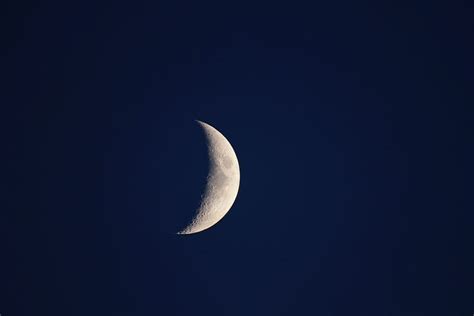 HD wallpaper: moon, crescent moon, sky, night, night sky, space ...