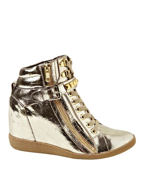 Steve Madden Huston Metallic Wedge Sneakers in Gold | Lyst