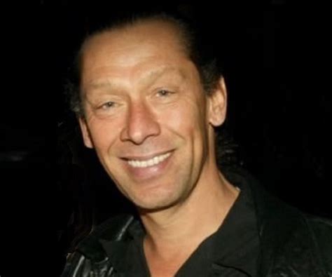 Alex Van Halen Biography - Facts, Childhood, Family Life & Achievements