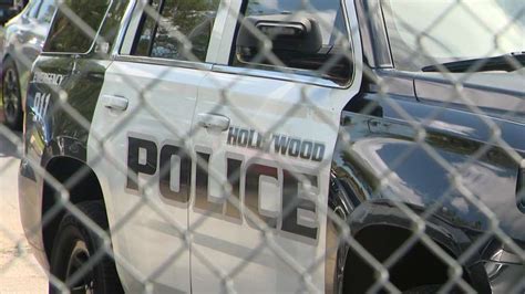 230323 HOLLYWOOD POLICE – WSVN 7News | Miami News, Weather, Sports | Fort Lauderdale