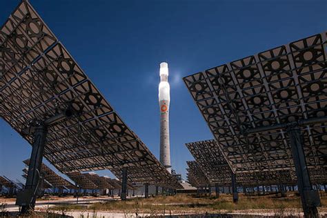 Gemasolar Concentrated Solar Power, Seville - Renewable Technology