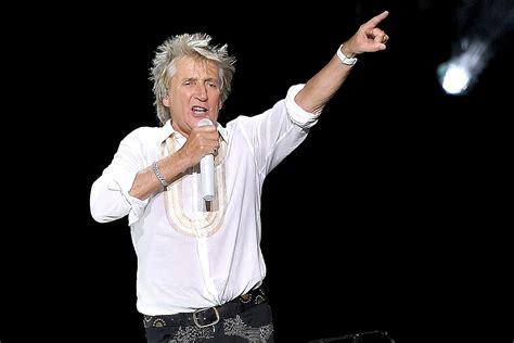 Rod Stewart - WZOZ 103.1