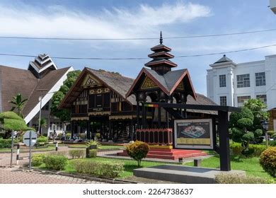 Rumoh Aceh Royalty-Free Images, Stock Photos & Pictures | Shutterstock