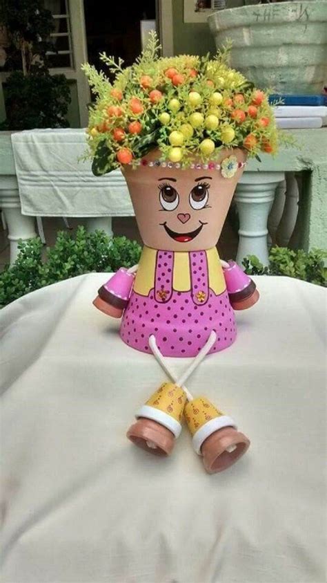 Funny face planter with mini pots Unique Flower Pots, Flower Pot Art ...