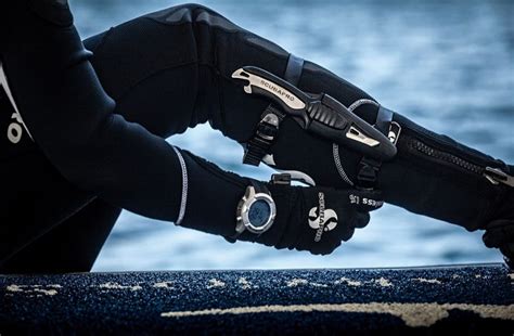 Top 15 Best Dive Knife for Scuba Diving in 2021 - Scuba Diving Lovers