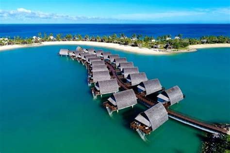 Overwater Bungalows in Fiji: 5 Best Overwater Villas for Your Holiday