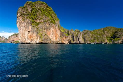 Sailing yacht near Phi Phi islands in our trip from Thaila… | Flickr