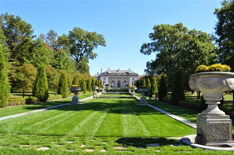 Rosemary & Thyme: The Gardens At Nemours Mansion