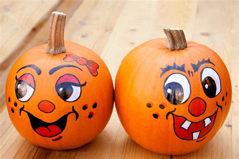 painted pumpkin faces - Google Search | Kürbis bemalen, Kürbisse anmalen, Kürbis malen