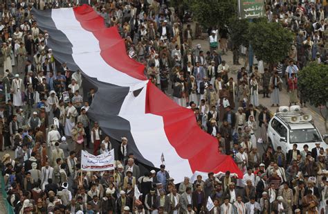 Saudi Arabia, Houthi Rebels Hold Direct Talks on Yemen War - WSJ