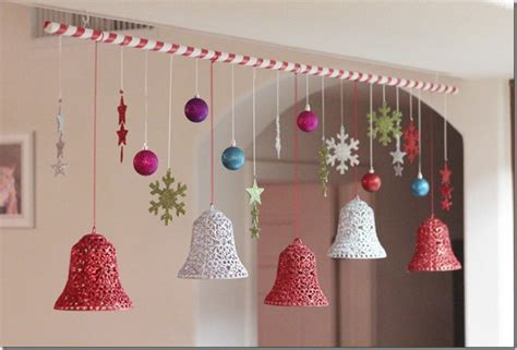 17 Last Minute & Inexpensive DIY Hanging Christmas Decorations