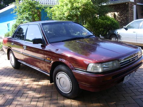 1990 Toyota Camry - Information and photos - MOMENTcar