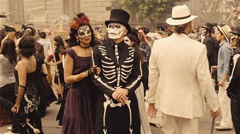 A Guide for James Bond Halloween Costumes | Tilt Magazine