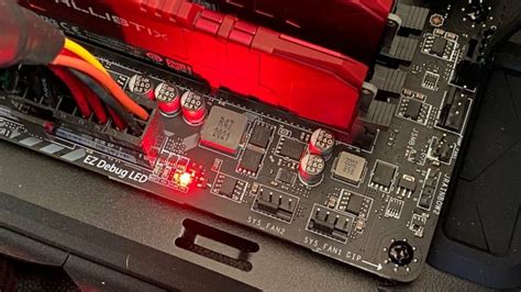 Red CPU Light on Motherboard Fixes & Diagnosis - Detailed Guide in 2022 ...