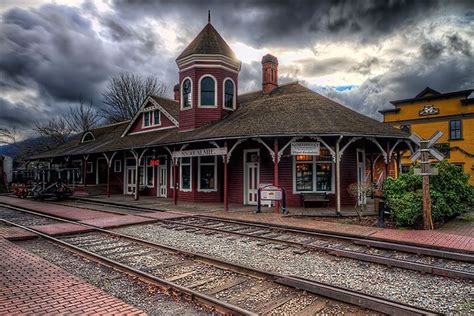 Snoqualmie Train Depot Railroad Photography, Hdr Photography, Landscape ...