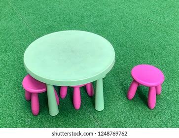 Four Chair Two Pink Two White Stock Photo 555598051 | Shutterstock