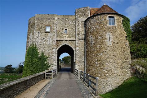 Dover Castle - Medieval Tunnels - Heroes Of Adventure