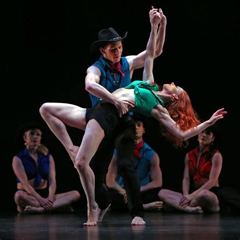 Review: Paul Taylor Jump-Starts His Season With a Frisky Burl Ives - The New York Times