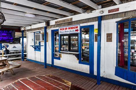 Bubba's Texas Burger Shack Review - Galleria - Houston - The Infatuation