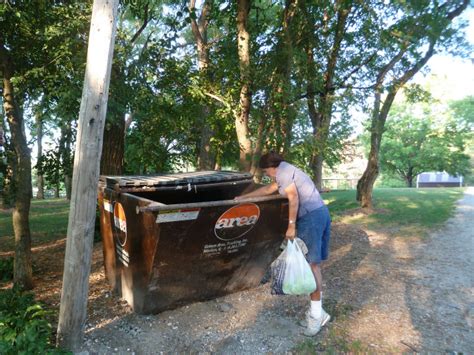 The Horsemeister Blog: Dumpster Diving