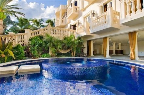 The top 15 most luxurious homes of rappers