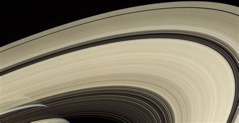 Saturn's Gorgeous Rings Shine in Breathtaking NASA Photo | Space