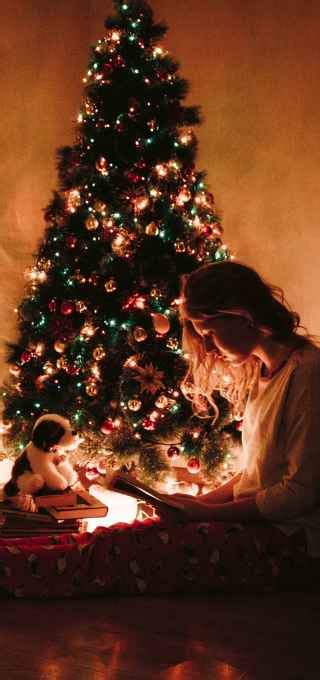 Christmas: Authentic History, Traditions, Origin, Facts & Gifts 2023