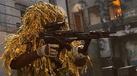 Uh oh, this ghillie suit is literally turning Call of Duty: Warzone players invisible | PC Gamer