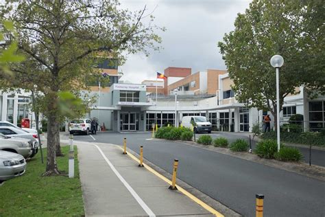 Footscray Hospital neurosurgeon Michael Wong calls for greater security ...