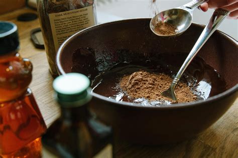 Bon Appétempt: Dark, Fudgy Muscovado Brownies