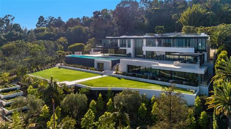 Celebrity Plastic Surgeon Struggling to Sell $180 Million Bel Air Home | Architectural Digest