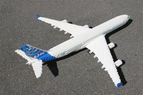 LEGO IDEAS - AIRBUS A340-300, scale 1/50.