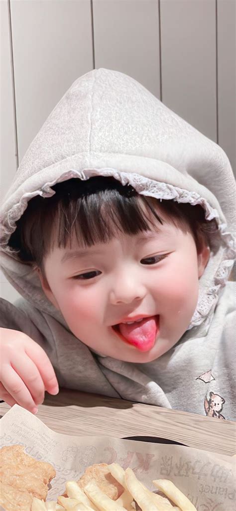 Cập nhật nhiều hơn 99 hình nền em bé cute hay nhất - Tin học Đông Hòa