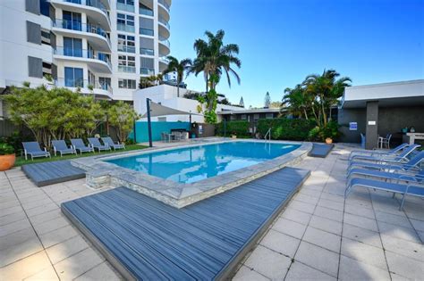 Our Beach Retreat - pool, bbq, coastal walks ZH5, Maroochydore (updated ...