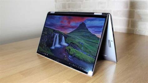 Dell Latitude 7400 2-in-1 Review: Style & Substance? - Tech Advisor