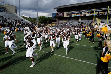 WMU football to net $1.3M by dropping 2024 home game vs. Cincinnati for ...