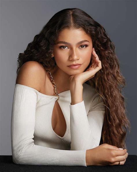 Zendaya in 2023 | Zendaya model, Zendaya photoshoot, Zendaya coleman