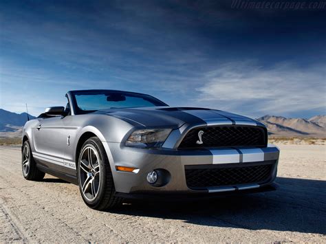 Ford Shelby Mustang GT500 Convertible High Resolution Image (1 of 6)