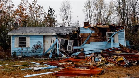 Tornado Outbreak Kills 7 in the South; at Least 3 Dozen Tornadoes ...