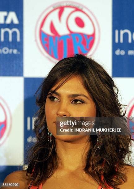 162 Lara Dutta Miss Universe Photos & High Res Pictures - Getty Images