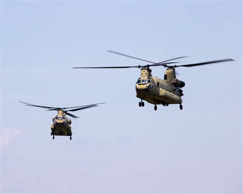 UK and US helicopters show their Swift Response | The British Army