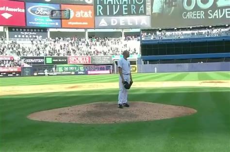 Mariano Rivera Breaks All-Time Saves Record With Number 602 - SBNation.com