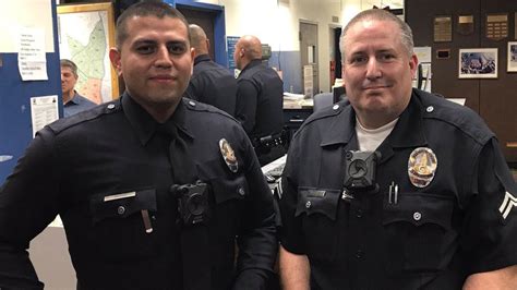 LAPD officers help woman deliver Christmas baby | abc7.com