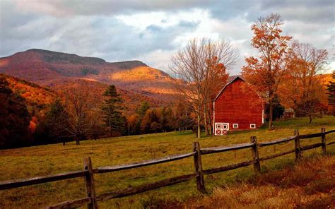 21 Best Places to See Fall Foliage in the United States