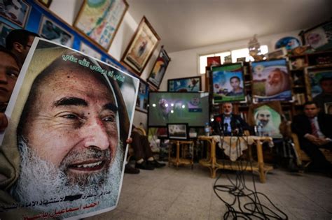 Hamas marks anniversary of founder's assassination | Middle East Eye