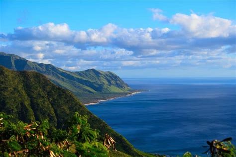 12 Most Scenic Hikes on the North Shore of Oahu You Need to Try